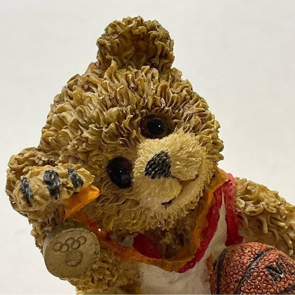 Cute Resin Olympic Medal USA Basketball Bear #23 Figurine - Picture 6 of 12